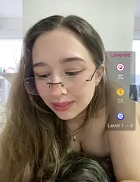 tsuki_chan_on webcam