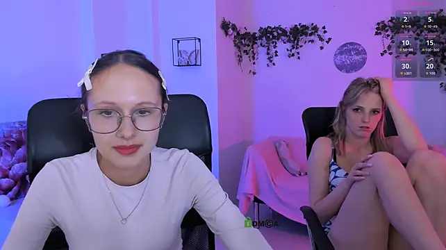 mona_cloud webcam