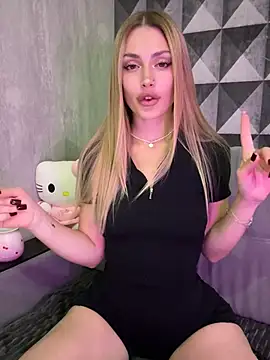 Elizabeth_Tay webcam