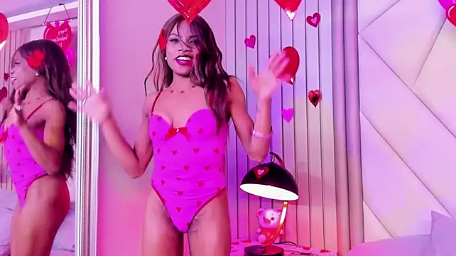 LailaDavidson webcam