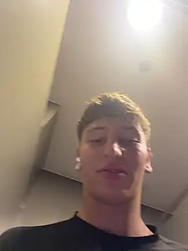 ARON_LUXX webcam