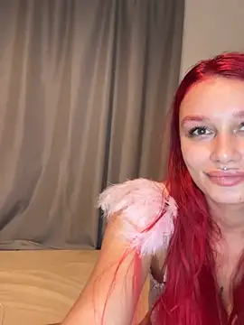 FoxyValentine webcam