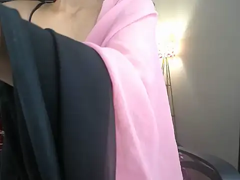 Glam_goddesss webcam