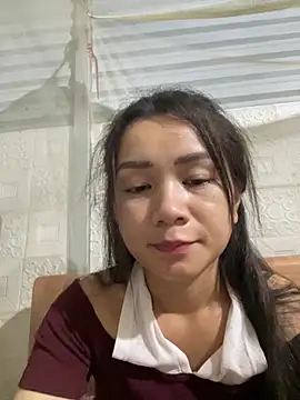 mia-squirt1