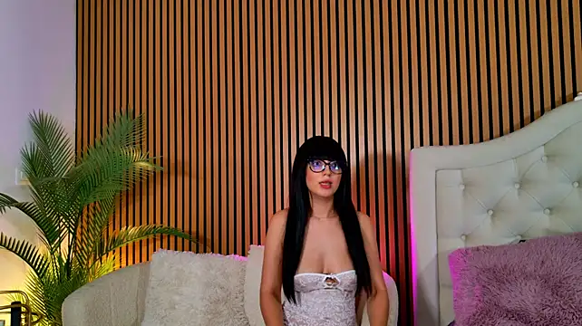 SofiaNoireX live cam