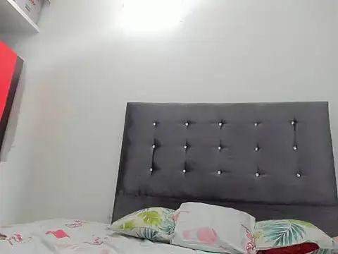 mila_luxx webcam