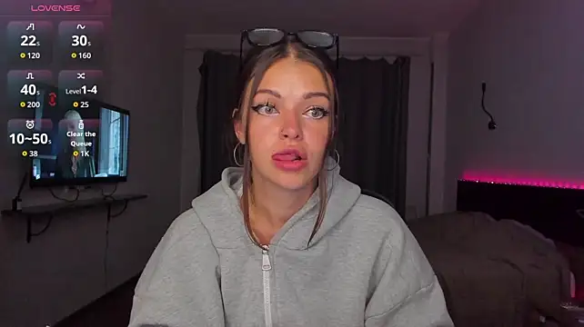saykicklife (F young) - striptease+sucking