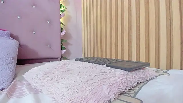 lovely__kiss__