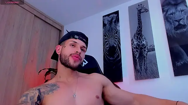 santos_ramirez1 (M young) - naked