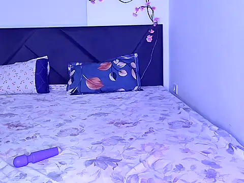 Hottie_Niharika webcam