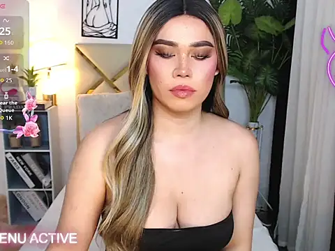 Lyka_Fox69 webcam
