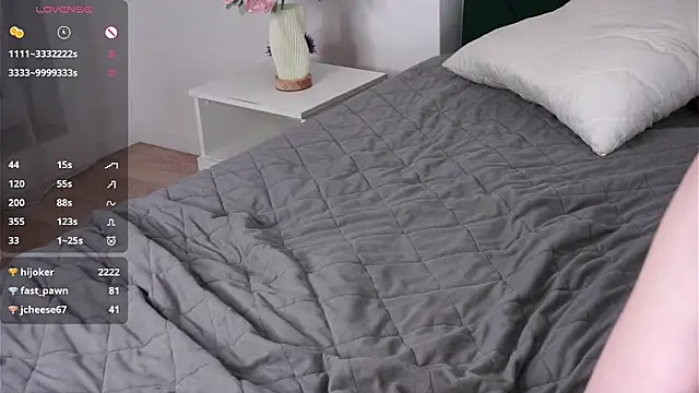 CleotildePiel live cam preview