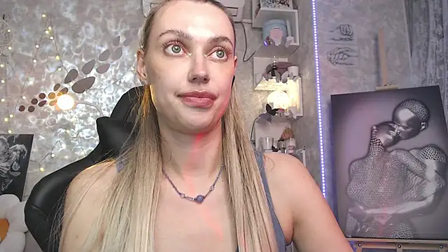 NickyAdamidi webcam