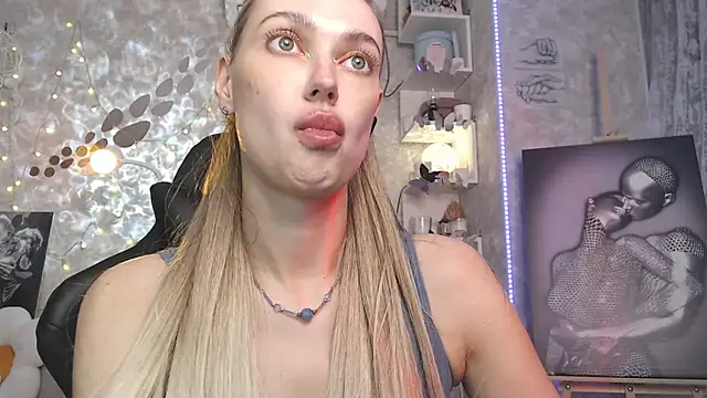 NickyAdamidi webcam