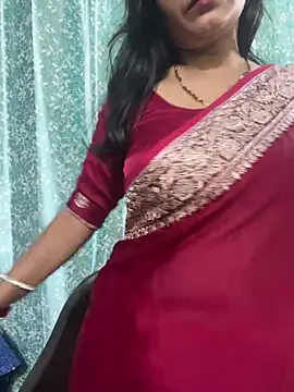 Priyaa_1433 webcam