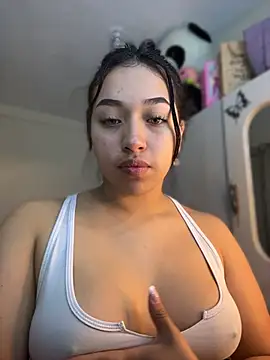 Issa_rodriguez webcam
