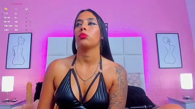 charlotte_kisss