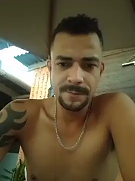 fereira2205 live cam on StripChat