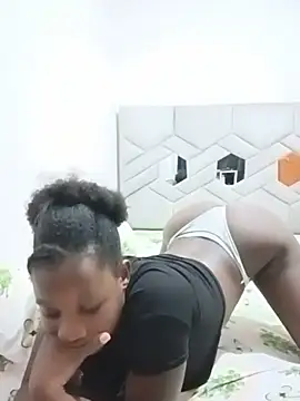kharoll live cam preview