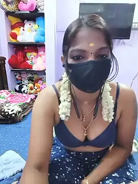 Tamil_Ishu webcam