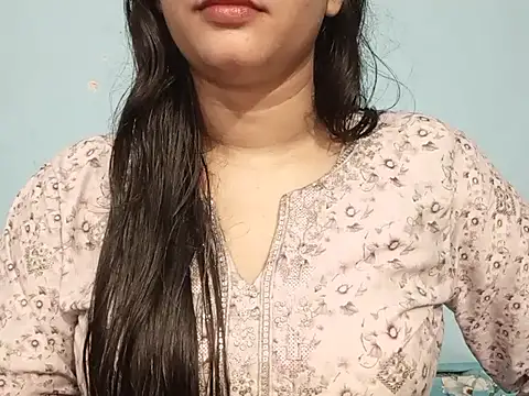 Adhiti_1 live cam preview
