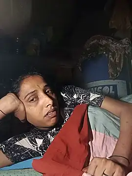 Pinki_thakur_1