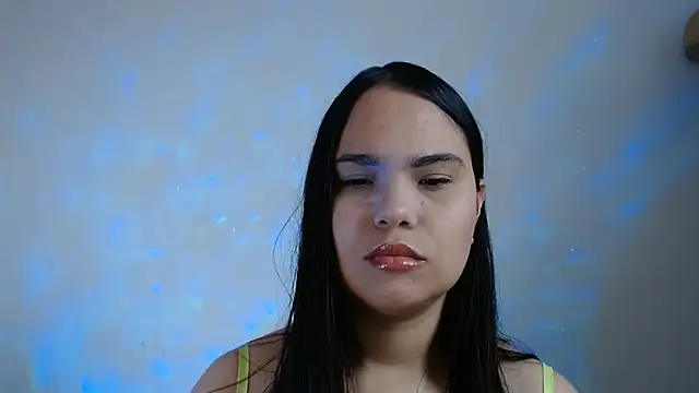 nicolle_jenifer webcam