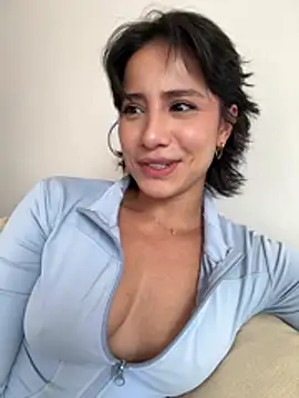 Ale_Lewis webcam