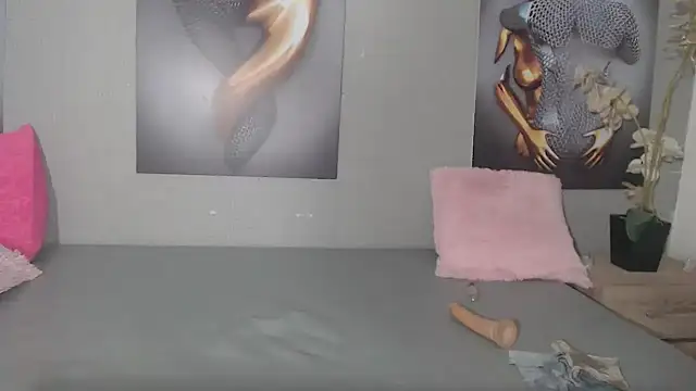 AntonellaBlanc live cam preview