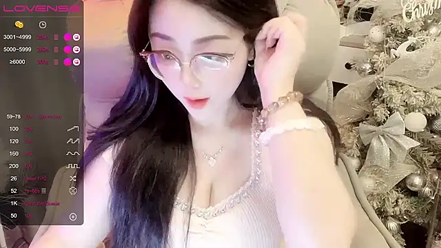Monica-666888- webcam