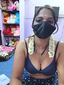 Tamil_Ishu webcam