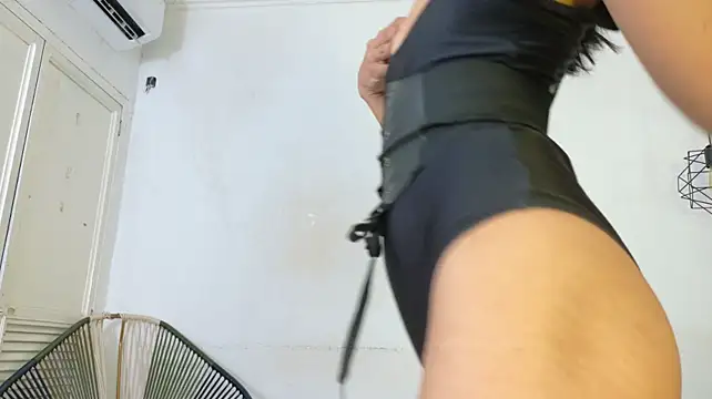 july_luna webcam