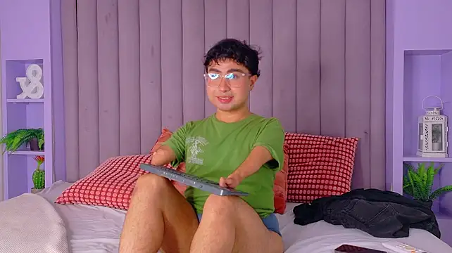 Sam_Velvett live cam preview