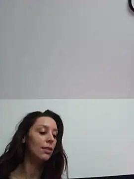 LilyOrion webcam