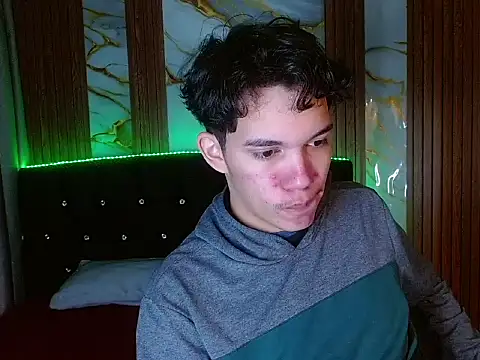 haku_nayro live sex cam