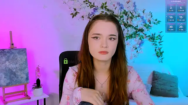 liana_kisses (F teen) - 💗🍑dance in lingerie🍑💗