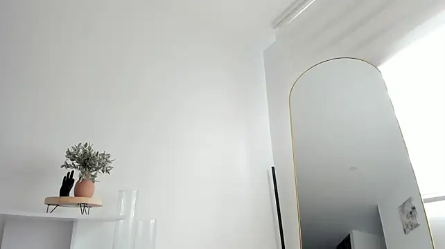Ori_valentina webcam