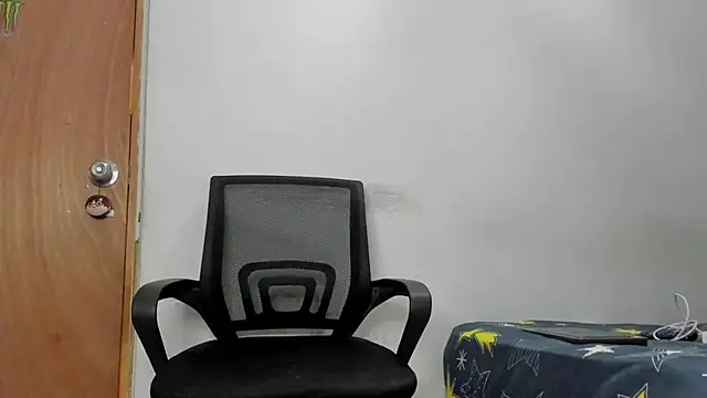 andrew_rose_ live cam
