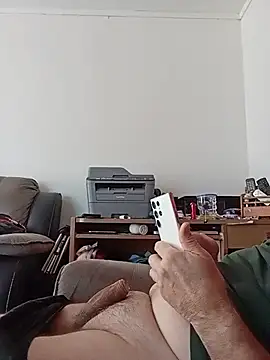 geoffreyn3088 (M grandpa) - #bisexuals #grandpas #hd #kiwi #masturbation #medium #small-audience #white