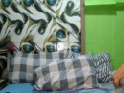 prettywetmom88 webcam