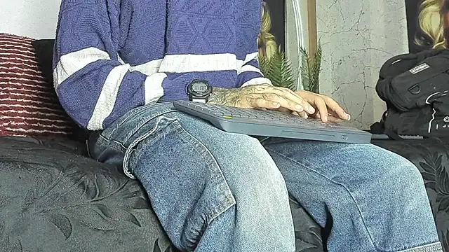 Daniel_huge22 webcam