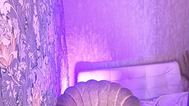 mistress_lilacorleone webcam