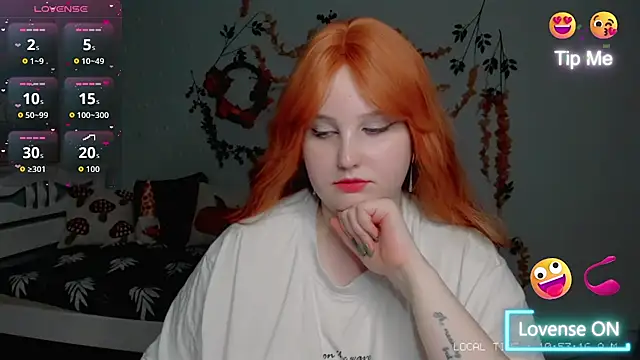 crystal__chris (F young) - Topless