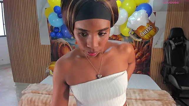 lia_16 live cam preview