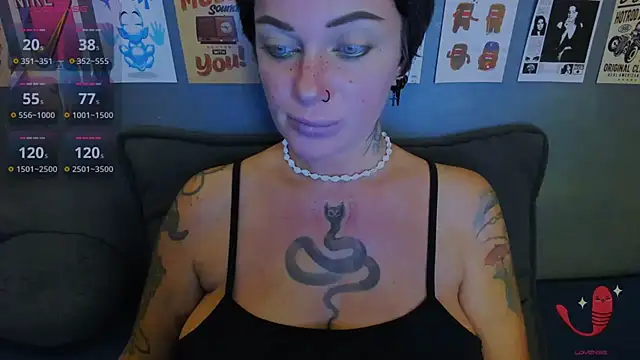 EllieOz