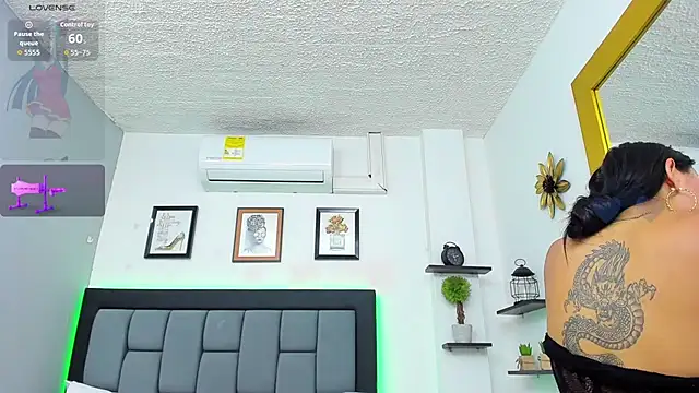CristalLoren webcam
