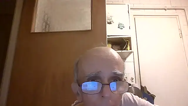 mariusica1@xh webcam