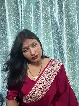 Priyaa_1433 webcam