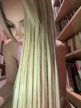 AlyssaFoxx_ live cam preview