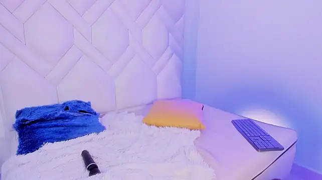 sky_velvet webcam